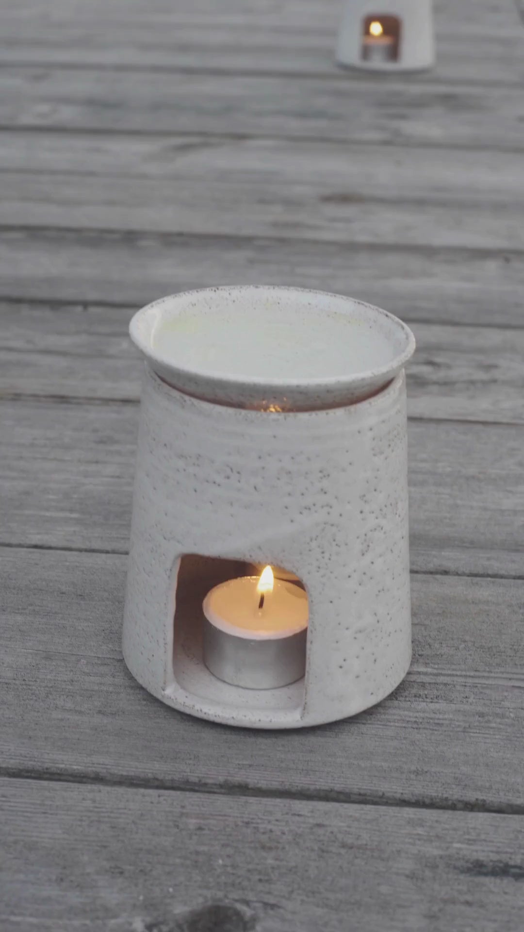 lonndeu handmade ceramic aroma diffuser and organic essential oils